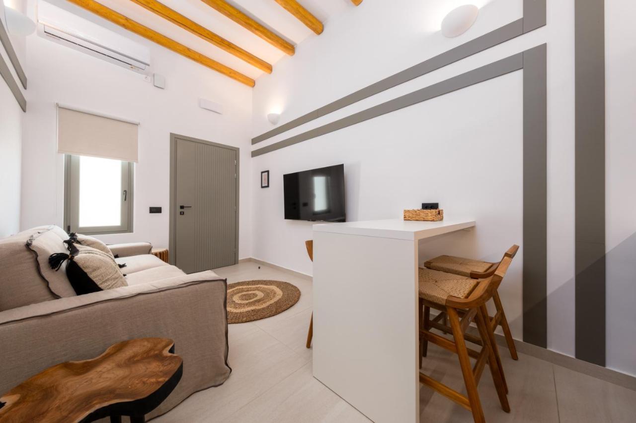 Sunsal Luxury Studios - Earth Naousa  Luaran gambar